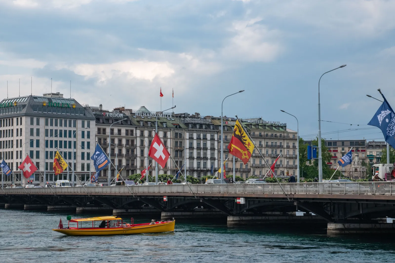 Genève : pont du Mont-Blanc et quais, notre zone d’intervention